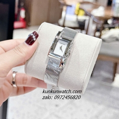 Đồng Hồ Nữ Versace Greca Icon Silver 39x21mm