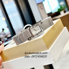 Đồng Hồ Nữ Versace Greca Icon Silver 39x21mm