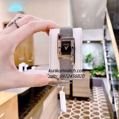 Đồng Hồ Nữ Versace Greca Icon Silver Mặt Đen 39x21mm