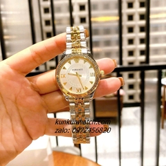 Đồng Hồ Nữ Versace Hellenyium 2 Kim Demi Mặt Xanh Trắng 36mm