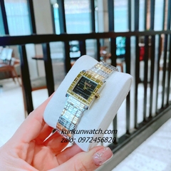 Đồng Hồ Nữ Versace Mosaic Quartz Demi Đen Gold Mặt Vuông 22mm