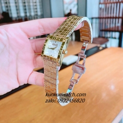 Đồng Hồ Nữ Versace Mosaic Quartz Gold Mặt Trắng Vuông 22mm