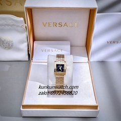 Đồng Hồ Nữ Versace Mosaic Quartz Gold Đen Mặt Vuông 22mm
