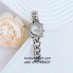 Đồng Hồ Nữ Michael Kors Chain Lock Đính Đá MK4718 Silver 25mm