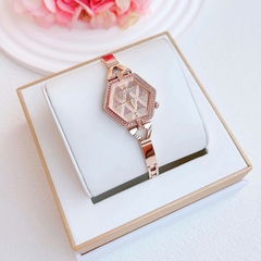Đồng Hồ Nữ Guess Vanity GW0680L3 Đính Đá Dáng Lắc Tay Rose Gold Mặt Lục Giác 28mm