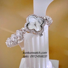 Đồng Hồ Nữ Van Cleef & Arpels Alhambra Silver Đính Đá Dáng Lắc Tay 27mm