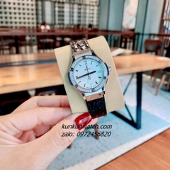 Đồng Hồ Nữ Hublot Classic Fusion Đính Đá Lịch Ngày Dây Silicone Da Vân Đen Silver Mặt Trắng 30mm
