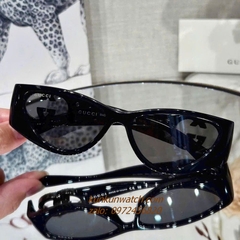 Kính Mát Nữ Gucci Fom Bầu Dục Gọng Nhựa Đen Chống Tia UV