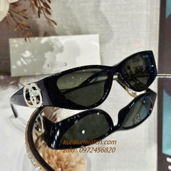 Kính Mát Nữ Gucci Fom Bầu Dục Gọng Nhựa Đen Chống Tia UV