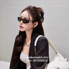 Kính Mát Nữ Gucci Fom Bầu Dục Gọng Nhựa Đen Chống Tia UV