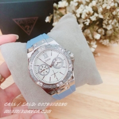 Đồng Hồ Nữ Guess W1053L5 - Kiểu Dáng Hublot - Dây Cao Su - 39mm