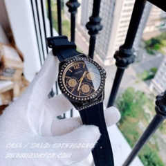 Đồng Hồ Nữ Guess W0846L1 - Kiểu Dáng Hublot  - Dây Cao Su - 39mm