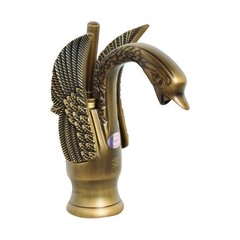 Vòi lavabo nóng lạnh bằng đồng EV-2009