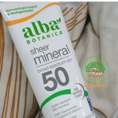 Kem chống nắng khoáng chất Alba Botanica Sheer Mineral Broad Spectrum SPF 50
