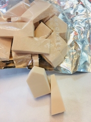 Bông phấn tán kem (góc khóe .)