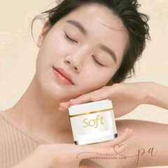 Kem dưỡng trắng da chống lão hóa Soft .