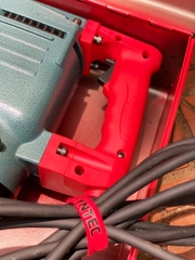 MÁY ĐỤC BÊ TÔNG KYNTEC KT26