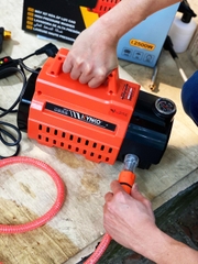 MÁY RỬA XE CHUYÊN DỤNG KYNKO KW04