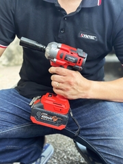 MÁY SIẾT ỐC PIN KYNTEC BL60500W