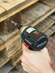 BỘ CHUYÊN BẮT VÍT PIN 16V KYNTEC KT63 - 180