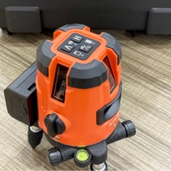 MÁY CÂN BẰNG LASER 5 TIA KYNKO KL05