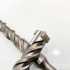 PHI Ø18 DÀI 310MM XUYÊN TƯỜNG ĐẦU THẬP MŨI KHOAN BÊ TÔNG SDS KYNKO MKBTXT-18310