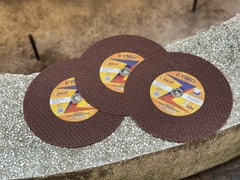 ĐÁ CẮT 355 CAO CẤP CHÍNH HÃNG KYNKO PN - CSA14002P