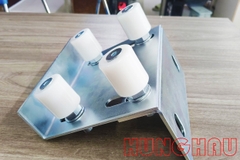 Bộ dẫn hướng cổng lùa 4 lăn D40-L200