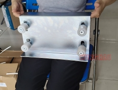 Bộ dẫn hướng cổng 4 lăn D40-L350