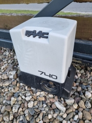 Motor cổng lùa Italia  FAAC 740 - tải 500kg