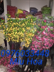 Cành hoa lụa