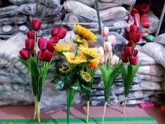 Cành hoa lụa 12