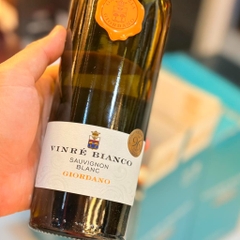 Rượu vang Vinre Bianco Sauvignon Blanc Giordano 96 Point