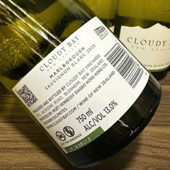 Rượu vang Cloudy Bay Sauvignon Blanc