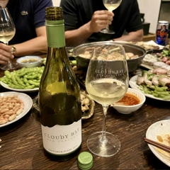 Rượu vang Cloudy Bay Sauvignon Blanc