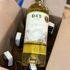 Rượu vang Des Hielo Sauvignon Blanc.