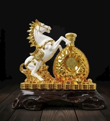 Rượu phong thủy Ngựa Tết Venus XO