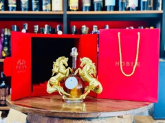 NOBLE Cognac Hors d’Age Song Mã Ôm Châu