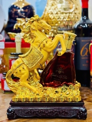 Ngựa Vàng Comte De La Feres Brandy XO