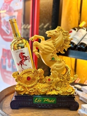 Ngựa đá Lộc Phát