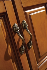 TỦ CHẬU TÂN CỔ ĐIỂN TC28