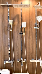SC3326 - Sen cây nhiệt độ vuông đồng mạ crom bóng cao cấp