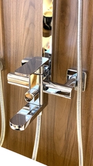 SC3326 - Sen cây nhiệt độ vuông đồng mạ crom bóng cao cấp