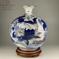 Bình Hút Tài Lộc Cá Chép Trông Trăng nền trắng men tràm vẽ vàng 24k