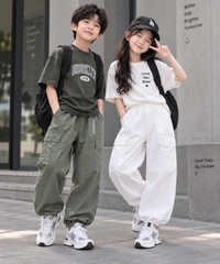 Quần dài jogger dù Uniqlo