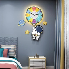 Đồng Hồ Treo Tường Phi Hành Gia Bóng Bay P-HOME CL095