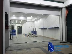 Cửa kính cường lực
