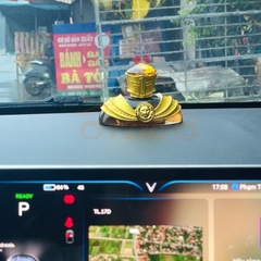 hình ảnh thực tế nước hoa sư tử vàng để ô tô