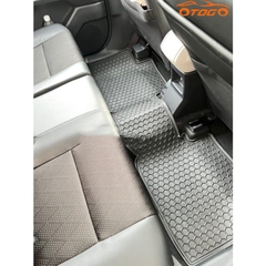 thảm lót chân xe Toyota Veloz 7 chỗ