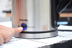 Bình đun siêu tốc giữ nhiệt Philips 1.7 lít HD9316/03
